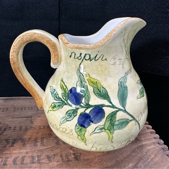 Maxcera Olive Beige Sugar & Creamer Set - Picture 3 of 13